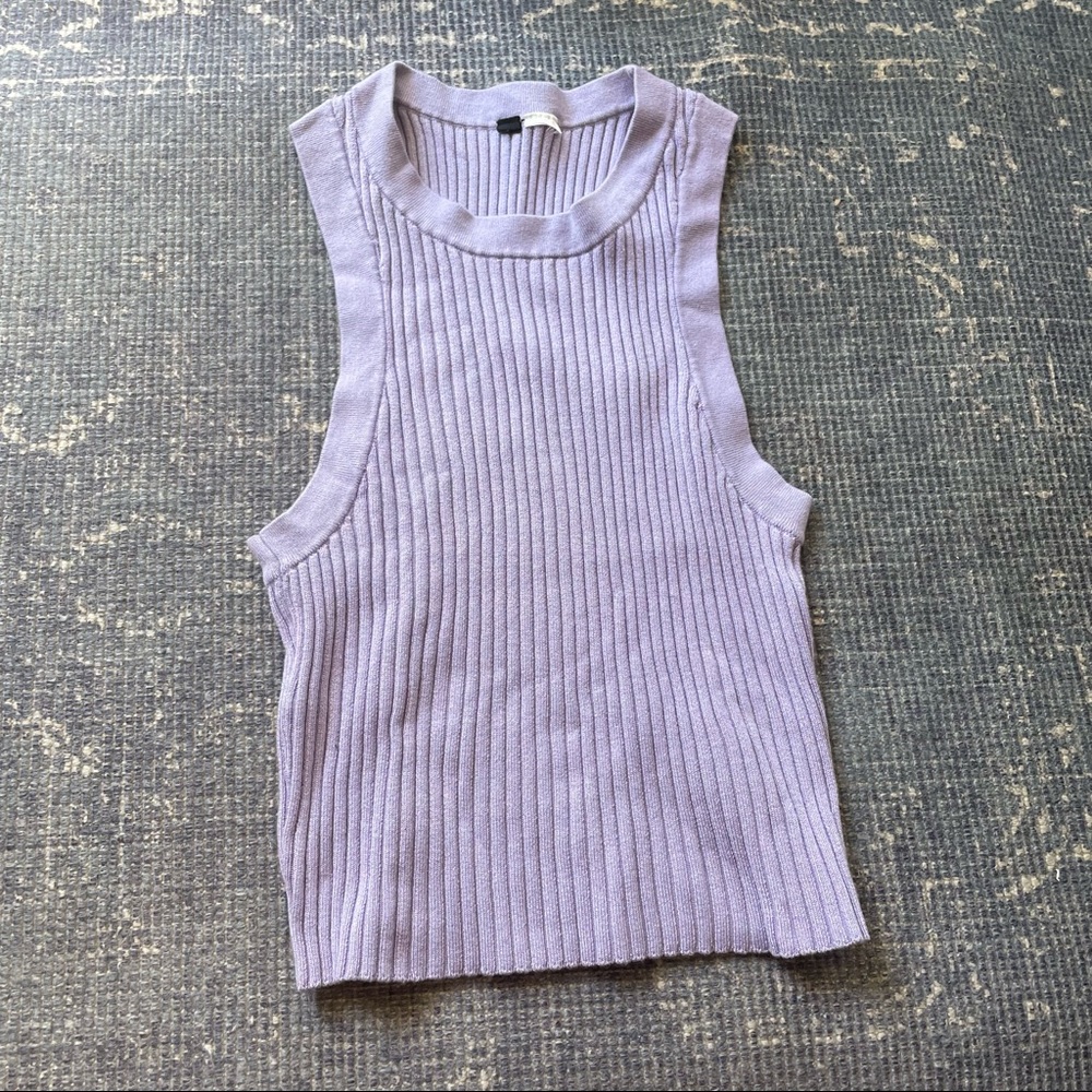Light purple tank top
